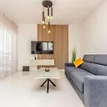 Apartments Luxury Villa V2 With Rooftop * Vir