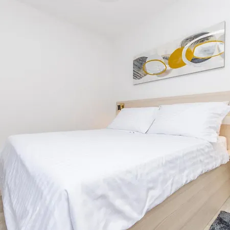 Luxury V2 With Rooftop Appartement *