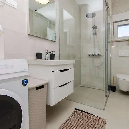 Appartement Luxury V2 With Rooftop Vir