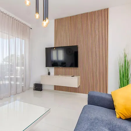 V2 With Rooftop Apartamento *